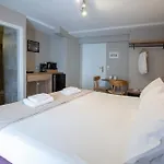 Athina Hotel apartamentowy Nydri (Lefkada)