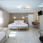 Athina Hotel apartamentowy