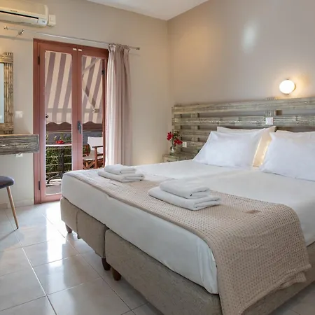 Athina Apartmanhotel Nidrí