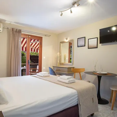Athina Apart Otel 3*