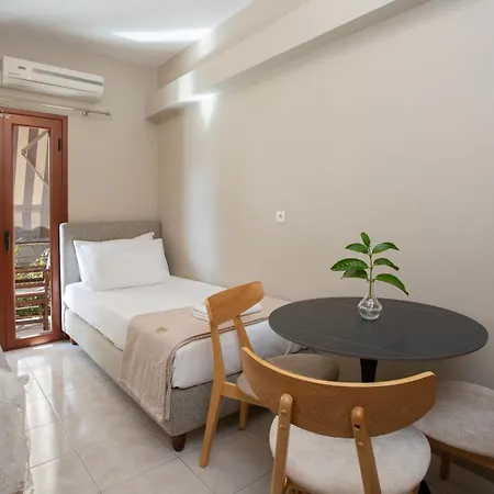 Apart Otel Athina