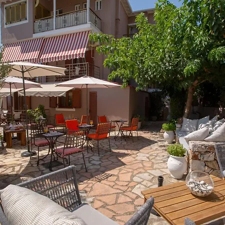 Apart-hotel Athina