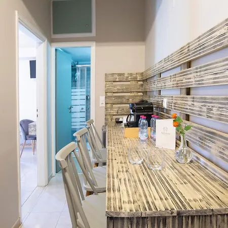 Athina Hotel apartamentowy 3*