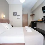 Athina Résidence Aparthotel 3*
