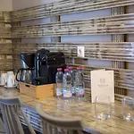公寓式酒店 Athina