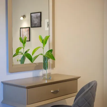 Hotel apartamentowy Athina