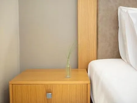 Hotel apartamentowy Athina