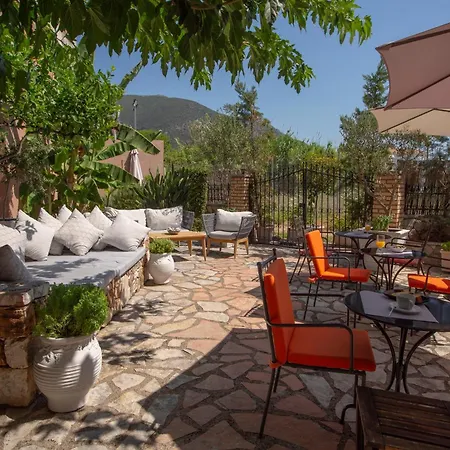 Aparthotel Athina Nydri (Lefkada)