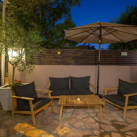 Aparthotel Athina