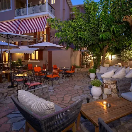 Athina 2*