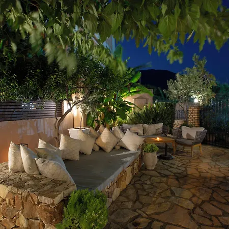 Athina Hotel apartamentowy Nydri (Lefkada)