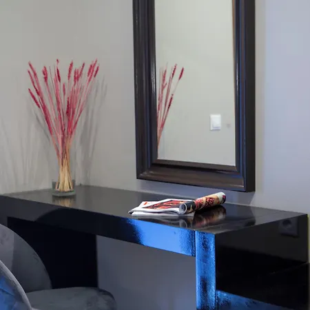 Hotel apartamentowy Athina 4*