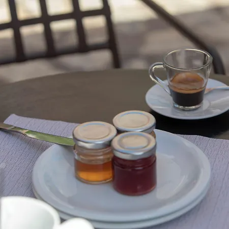 Hotel apartamentowy Athina Nydri (Lefkada)