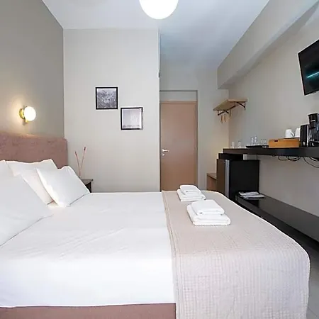 Hotel apartamentowy Athina 3*
