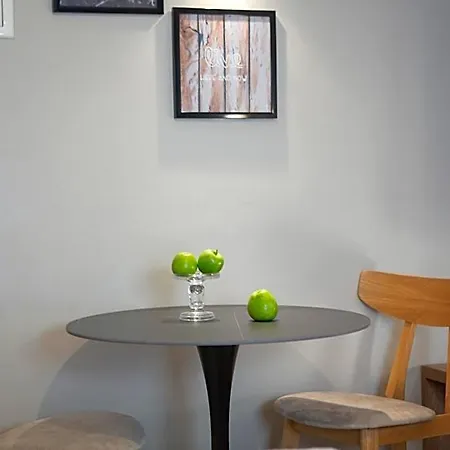 Hotel apartamentowy Athina 3*